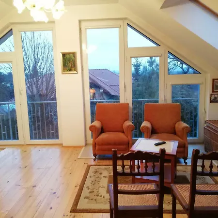 Проживание в семье Goscinne Lalaj Bolecin